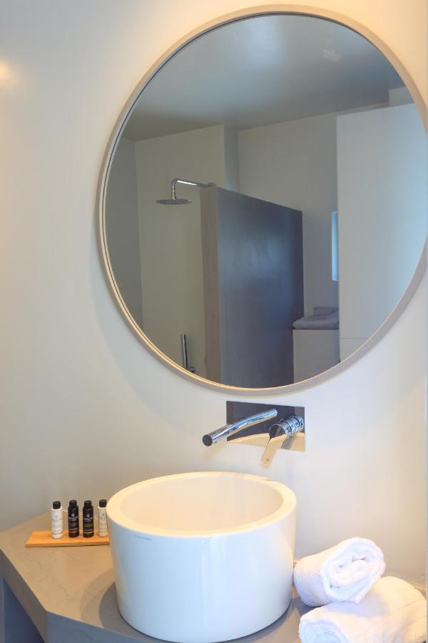 Iliades Luxury Boutique Suites Bací Kültér fotó